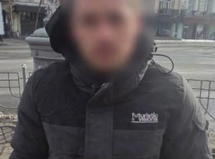 До 10 років за ґратами: у центрі Києва троє молодиків жорстоко побили перехожого