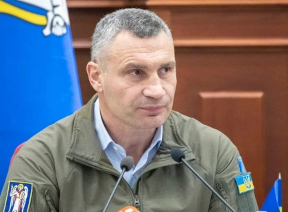 Кличко зняв із себе контроль над метрополітеном та Київавтодором