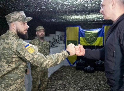 Віталій Кличко передав військовим майже 3100 безпілотників від громади Києва