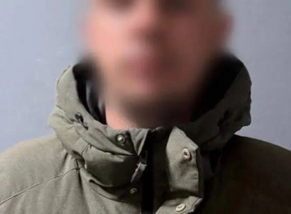 У Києві чоловік підірвав запал від гранати під час застілля в комунальній квартирі