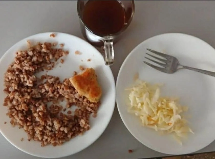 У Києві звинуватили Управління освіти Дніпровського району у неповноцінному харчуванні дітей загиблих захисників