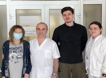 Він не робив гучних заяв. Просто погодився віддати частину себе, щоб вона могла жити.