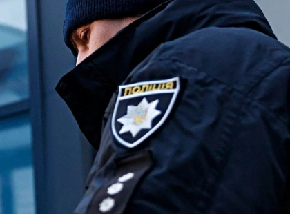 Теракт у Бучі: двоє правоохоронців поранені після двох вибухів біля багатоповерхівки