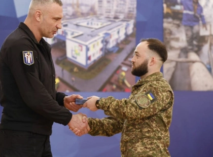 Кличко відзначив нацгвардійців у Києві: 53 військові отримали нагороди від столиці