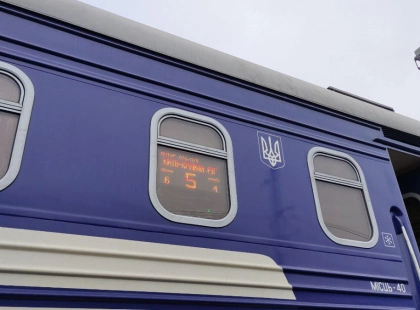 Поїзд Київ - Кривий Ріг евакуювали тричі: пасажири бачили дрони над головами