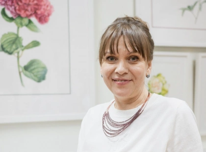 «І буде весна»: у Києві триває виставка ботанічного живопису Наталії Купчик
