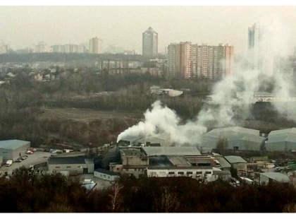 У Києві зупиняють шкідливе підприємство на Подолі