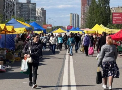 У Києві скаржаться на ярмарки: перекривають дороги і заважають «швидкій»