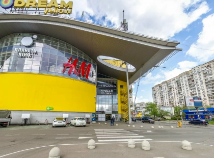 ТРЦ Києва на Великдень: де відкрито магазини і розваги 12 квітня