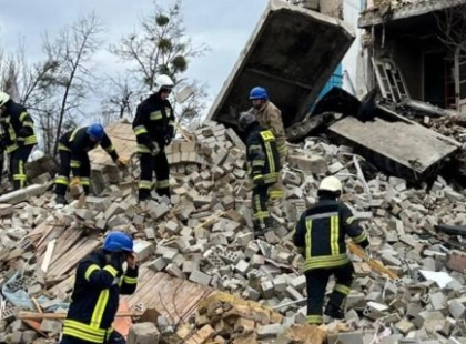 У Києві можуть примусово залучати людей до розбору завалів