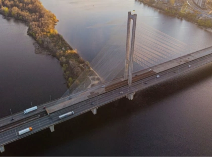 На Південному мосту в Києві обмежать рух до 20 квітня: схема проїзду