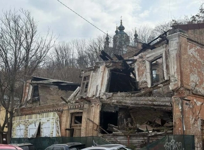 У Києві історичний будинок на Подолі позбавили охоронного статусу: що відомо