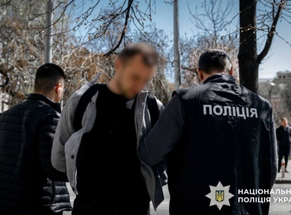 Бізнес на документах: у Києві ліквідували масштабну схему легалізації іноземців