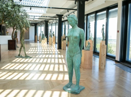 «Мій Едем» на Печерських пагорбах: оновлена Art Ukraine Gallery відкрилася виставкою Олександра Сухоліта