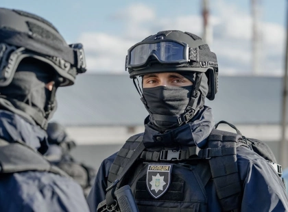 Операція «Хімпром»: у Києві та 10 областях викрили масштабну мережу наркоторгівлі й шахрайства