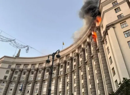 Будинок Уряду в Києві хочуть відновити у стилі кінцуґі після удару «Іскандера»