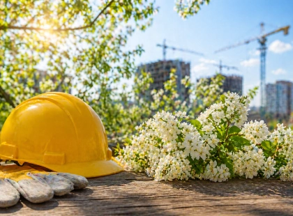 Від чиказьких бунтів до городніх робіт: чому 1 травня залишається в календарі та чи буде в українців вихідний у 2026 році