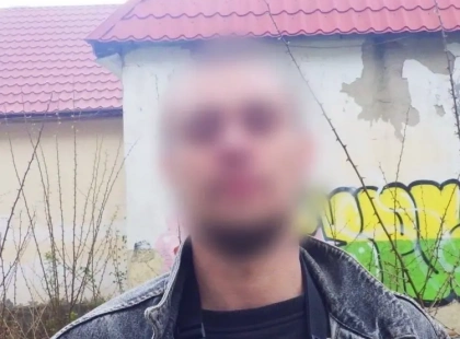 У Києві чоловік у стані сп’яніння направляв зброю на людей: його затримали