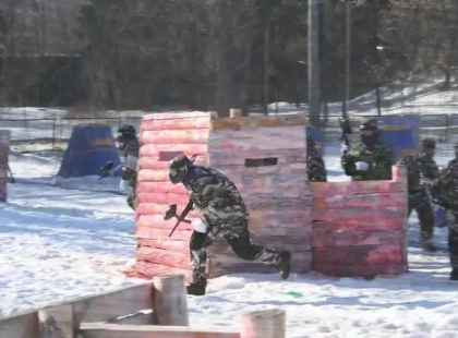 Пейнтбол замість застілля: як активний відпочинок у Києві зміцнює команду