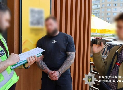 У Києві викрили схему ухилення від мобілізації за $28 тис: фіктивні діагнози та виїзд за кордон