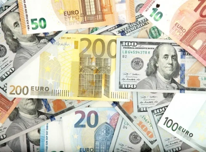 Курс валют у Києві 13 травня: де вигідно купити та продати долар і євро
