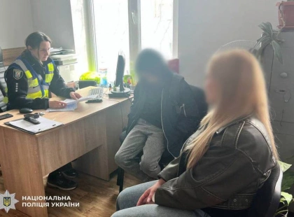 У Києві матір 12-річного хлопця притягнули до відповідальності через відео з імітацією жорстокості до кота