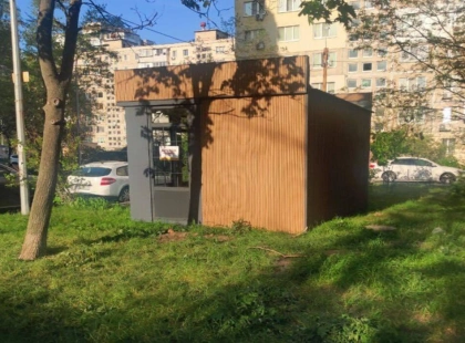 На Оболоні розгорівся конфлікт через МАФи: деякі кіоски з’явилися просто на зелених зонах