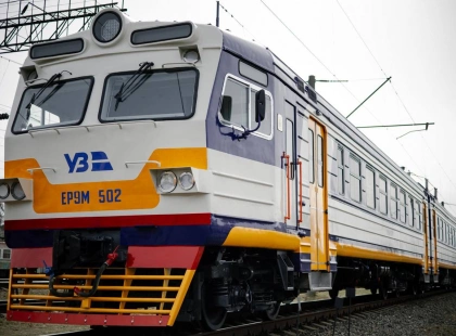 Укрзалізниця запускає модернізовані електропоїзди з кондиціонерами з Києва та Львова