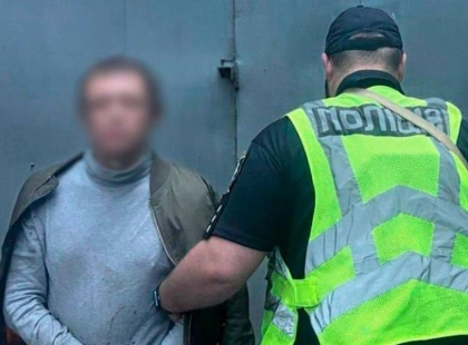 У Києві затримали двох крадіїв цигарок на 300 тисяч гривень: діяли під час комендантської години