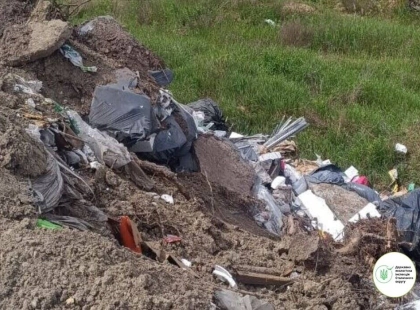 На Фастівщині виявили незаконне захоронення відходів біля озера Крючок