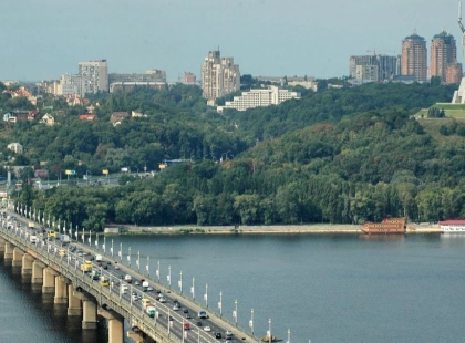 Міст Патона у Києві готують до ремонту: стартував тендер на протиаварійні роботи