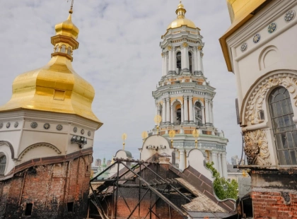 Греція долучиться до відновлення Києво-Печерської лаври після російської атаки