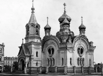 Замість шедевра модерну — парковка: як у Києві знищили унікальну Іллінську церкву на Жилянській
