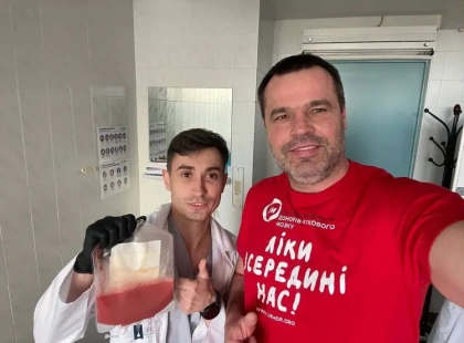 В Україні провели 300-ту трансплантацію кісткового мозку від неродинного донора в «Охматдиті