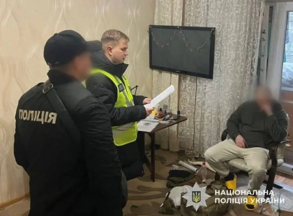 Пообіцяв дрони для фронту і зник: киянин виманив у волонтера 30 тисяч доларів