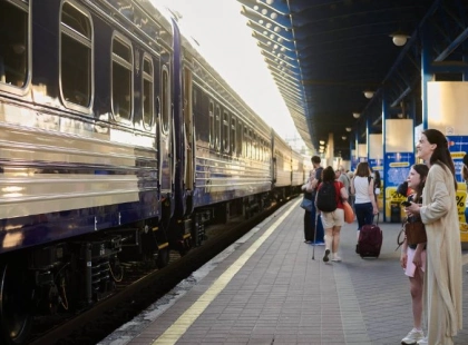 Укрзалізниця запустила нові вагони на маршрутах Київ — Ужгород і Київ — Дніпро: фото