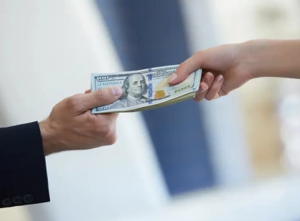 Курс валют у київських обмінниках 29 червня: де найвигідніше купити та продати долар і євро