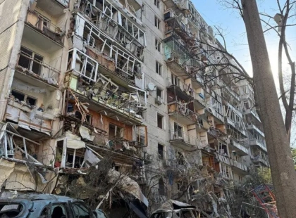 У трьох районах Києва відкрили штаби допомоги після нічної атаки: адреси та контакти