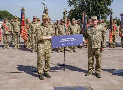 На Алеї українського війська відкрили пам'ятний знак на честь зенітників ЗСУ