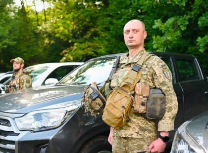 Бучанська громада передала 15 пікапів бійцям тероборони на Чернігівщині