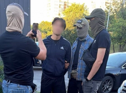 У Броварах затримали ділків, які організовували виїзд військовозобов’язаних за $32 тисячі