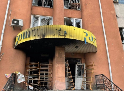 У Бородянці відновили зруйноване окупантами центральне відділення Укрпошти: фото