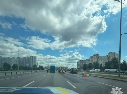 На виїзді з Києва у напрямку Борисполя утворилися затори через ремонт дороги
