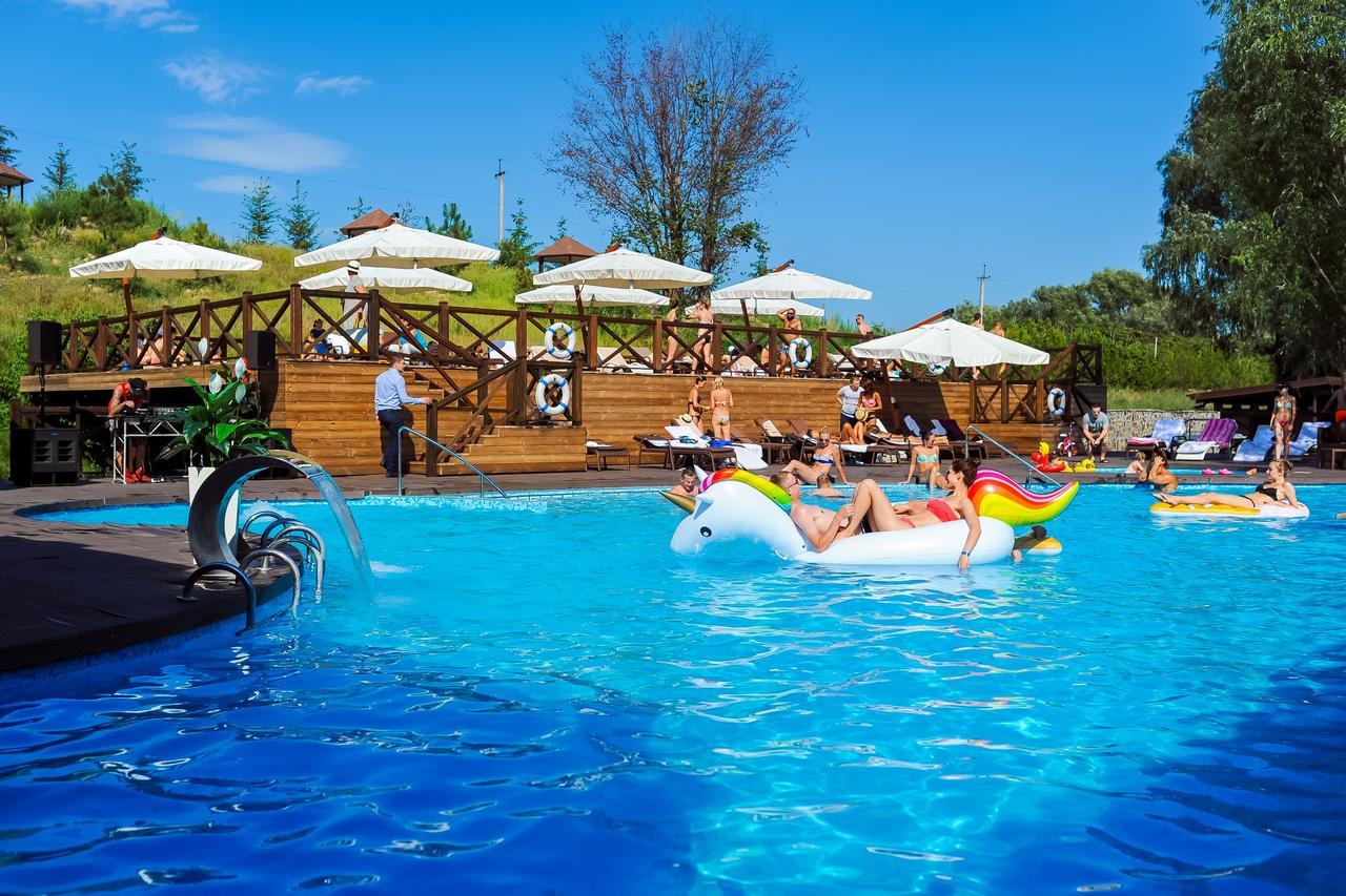 Equides pool club
