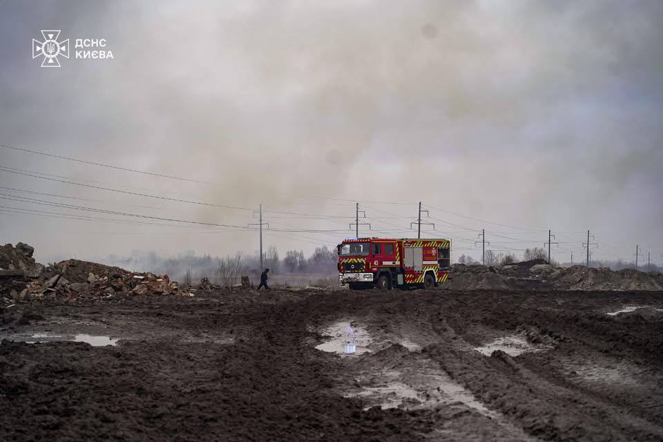 Екстрені служби на місці