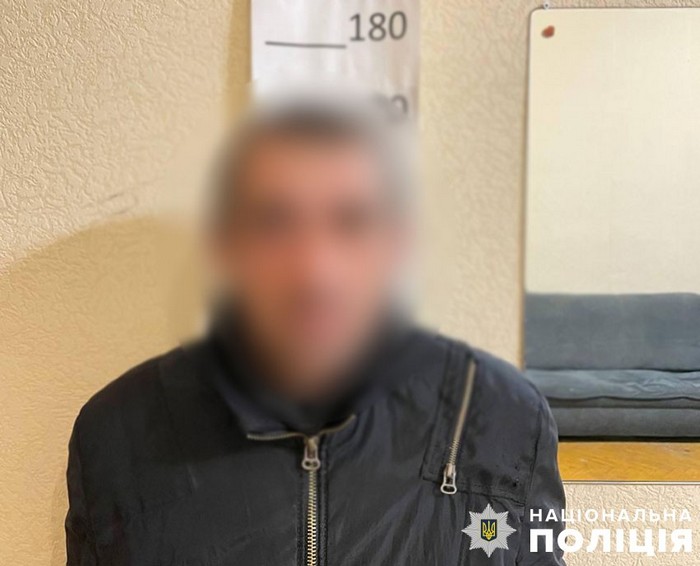 Пограбування студентки в Києві: хто стоїть за нападом і що йому загрожує? - 1