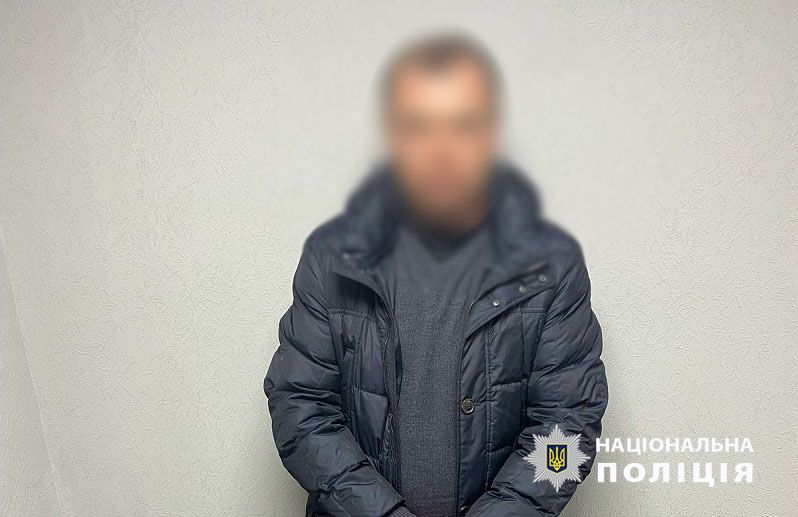 У Києві затримали наркодилера: наркотики зберігав у гаражі та продавав «з рук у руки» - 1