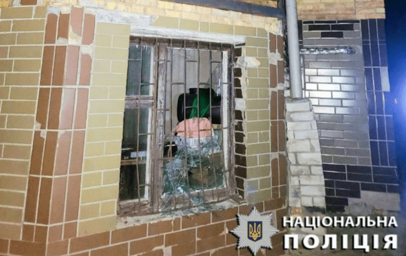 Нічна атака дронами: у Бориспільському районі пошкоджено два будинки - 2