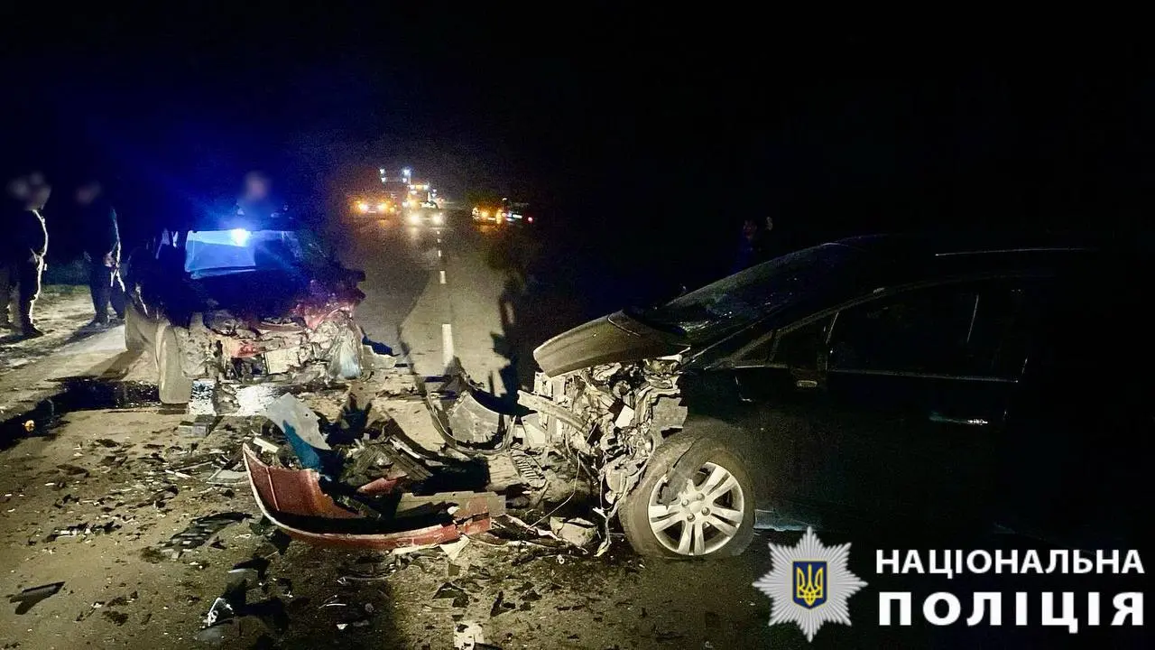 Масштабна ДТП на трасі Київ — Чернігів: постраждали двоє водіїв - 1