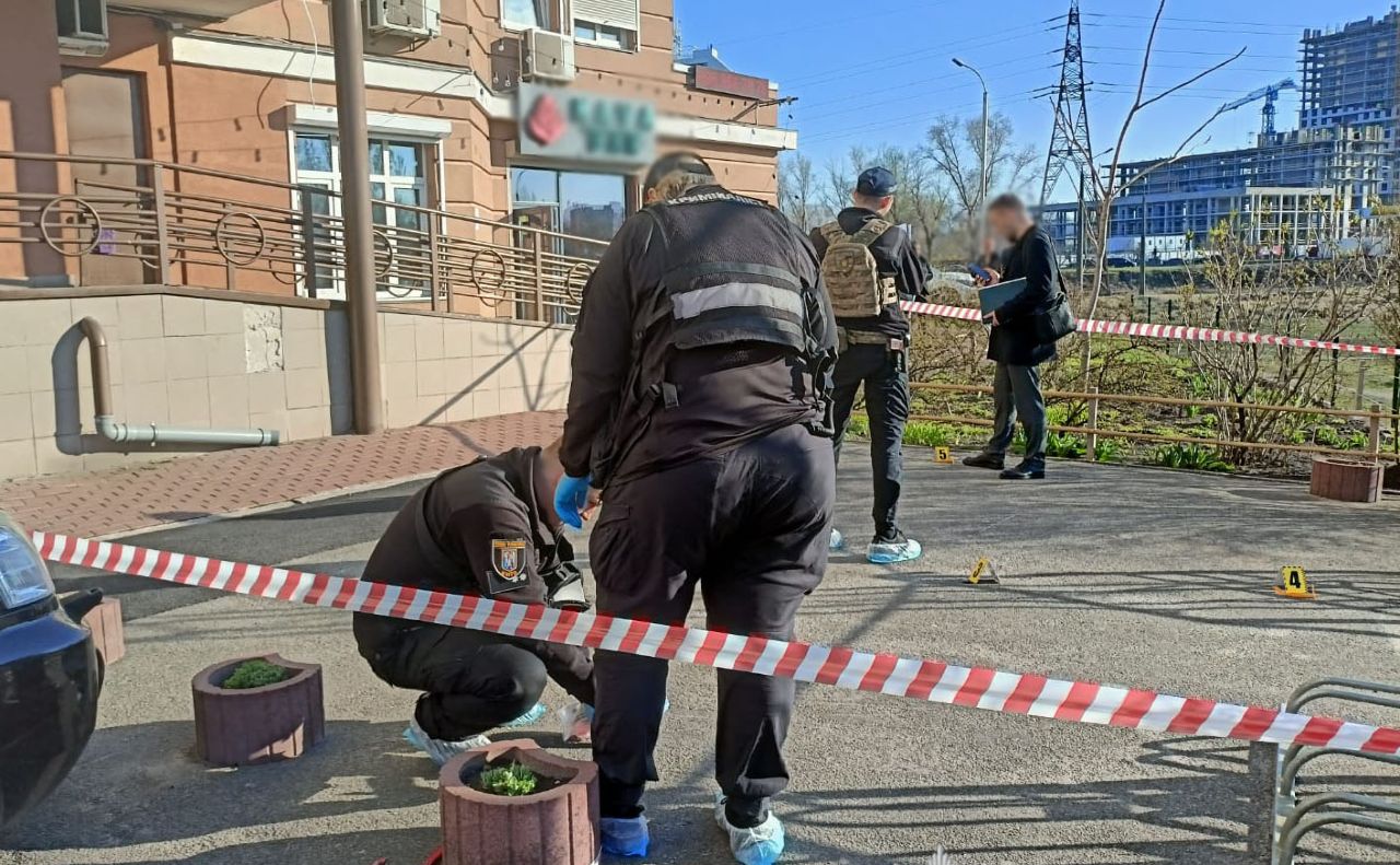 Стрілянина у Києві: на Оболоні чоловік вистрілив знайомому в голову — його затримали - 2